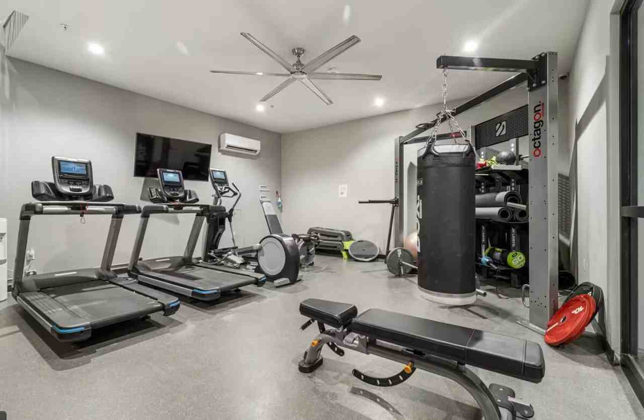 112 N Boston Ave #1317363P - Photo 6 of 21