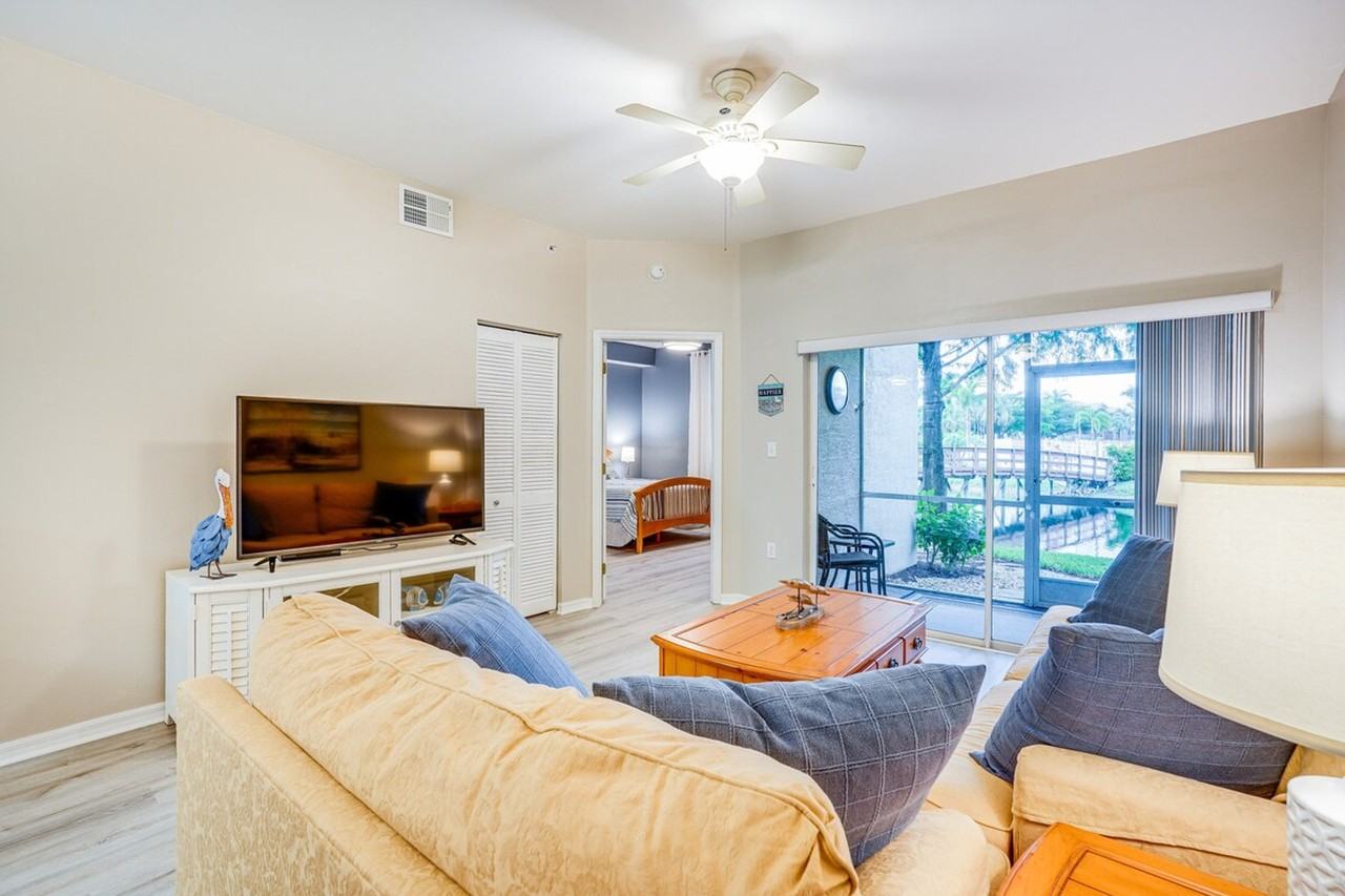 15430 Bellamar Cir #1385826P - Photo 6 of 40