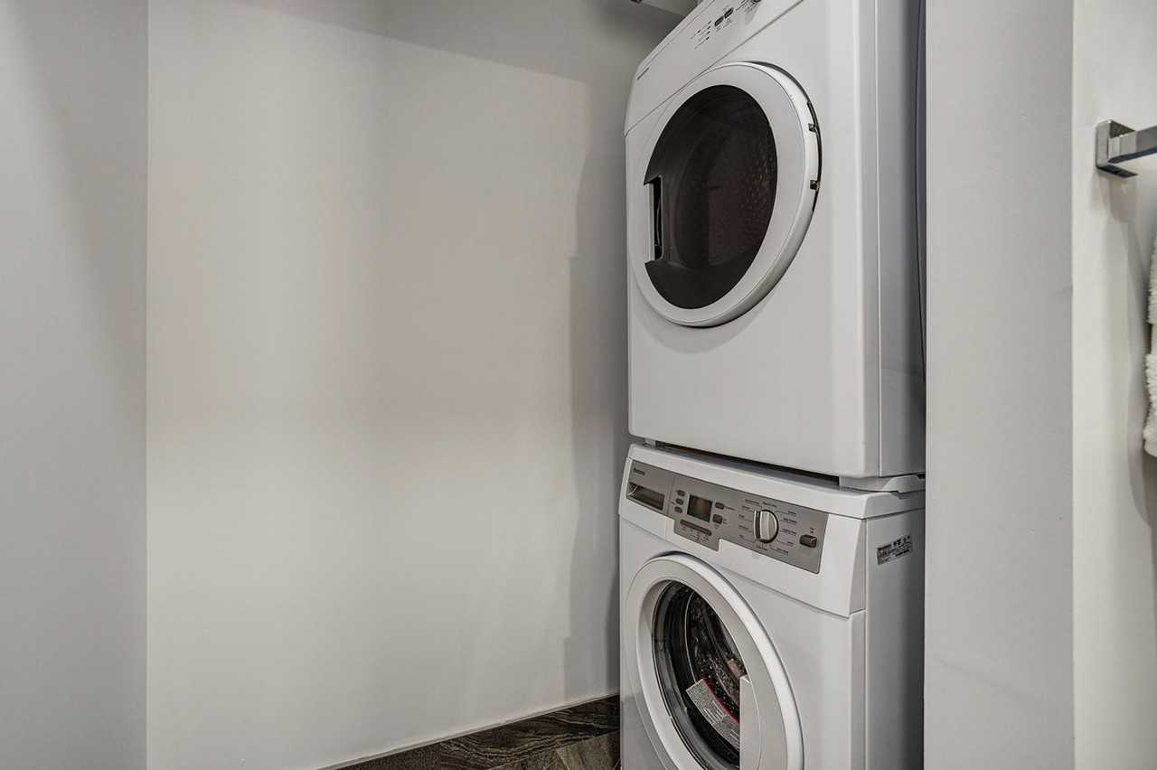 2100 Rue De Bleury #1353838P - Photo 7 of 12