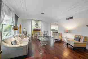 749 Ne 82nd St - Photo 1 of 1