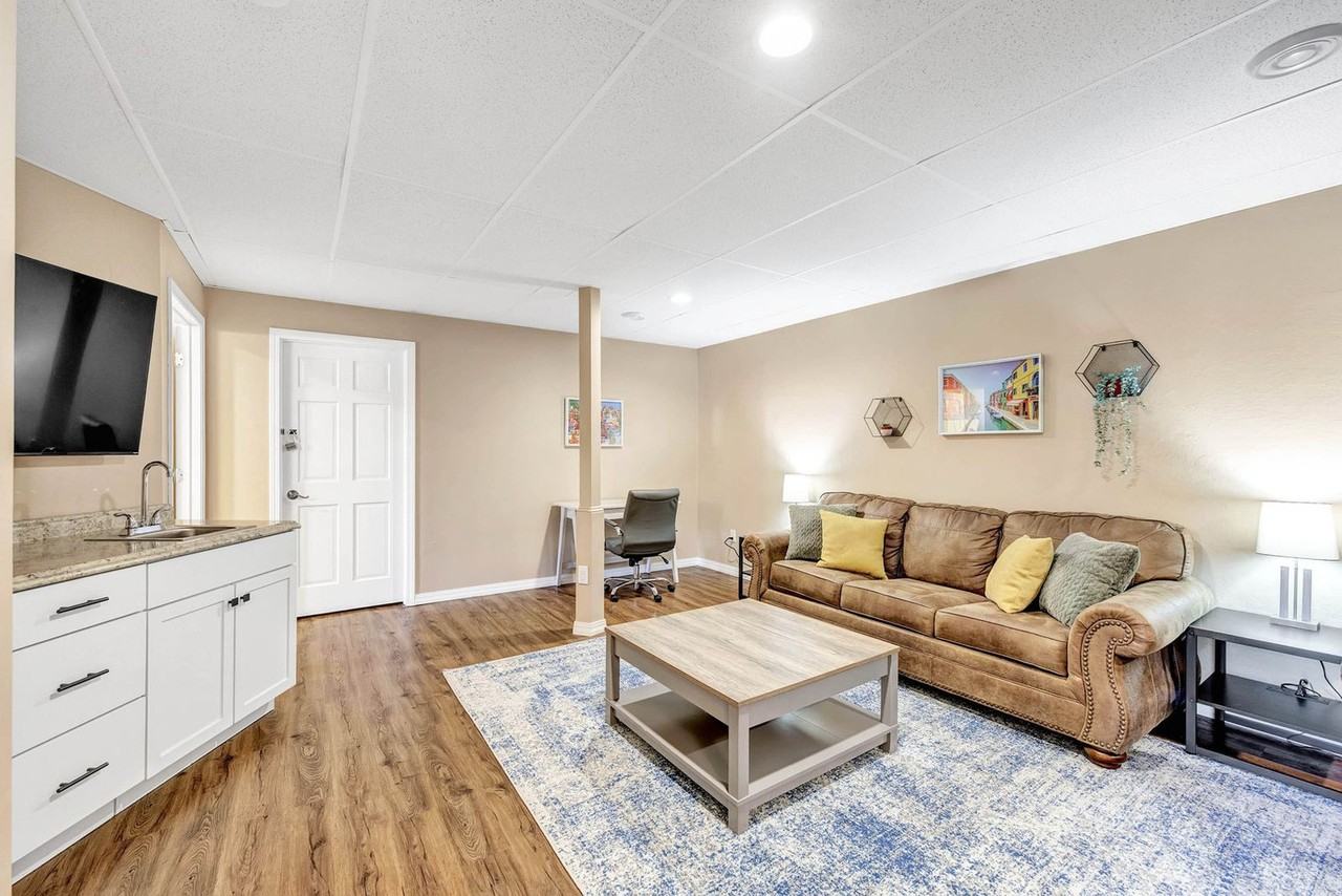 3216 Airport Rd #1531279P - Photo 4 of 50