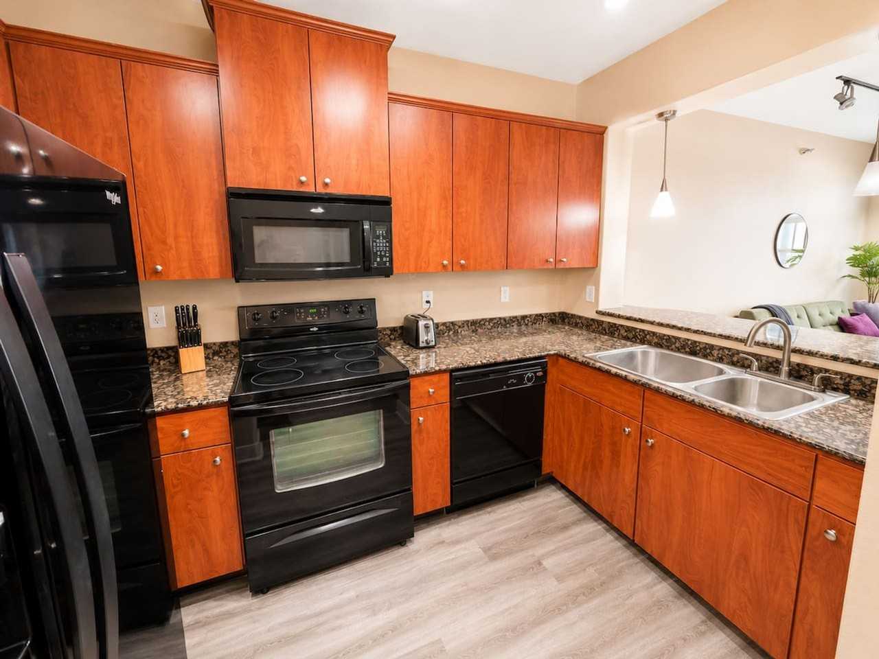 75 Riverfront Dr #1534957P - Photo 3 of 22