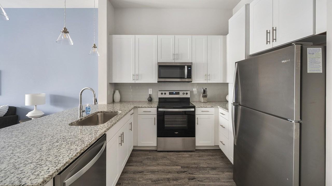2165 Nolensville Pk - Photo 6 of 47