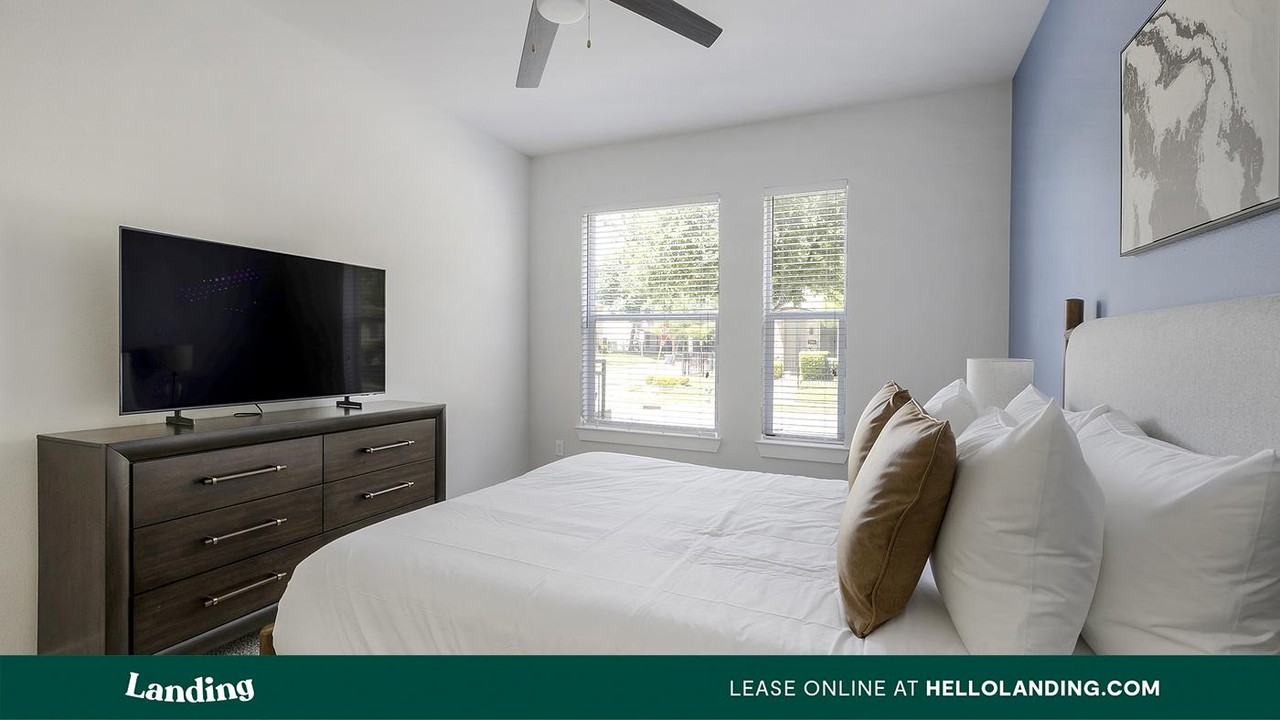 4001 Ross Ave - Photo 6 of 50