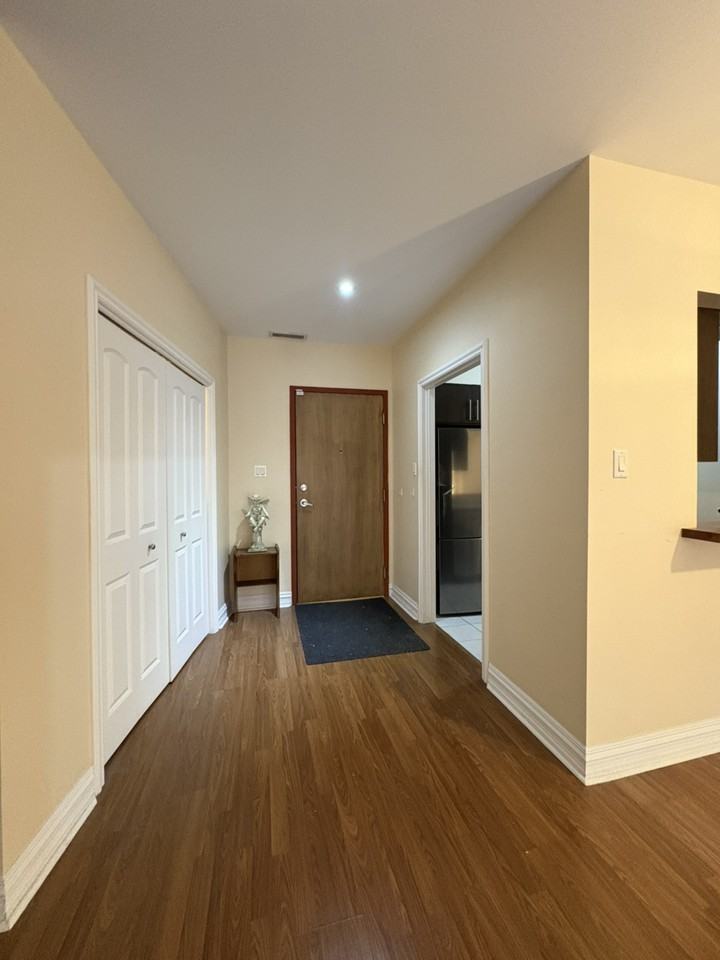2151 Av Harvard - Photo 4 of 20