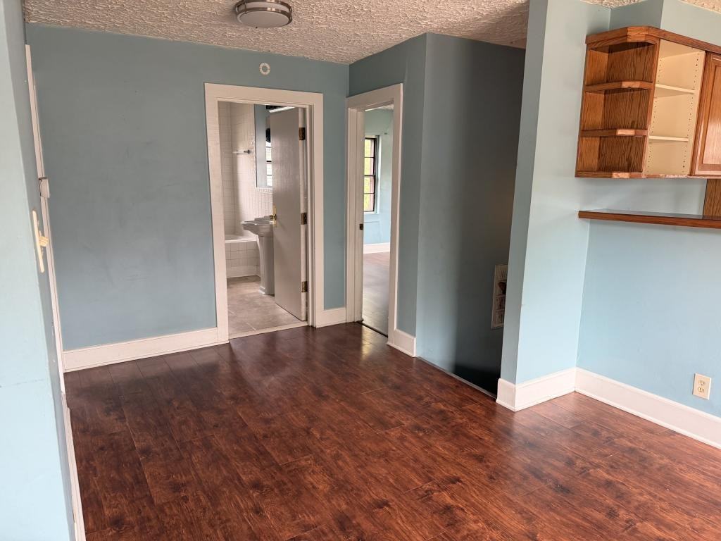 2027 Boyd St - Photo 6 of 13