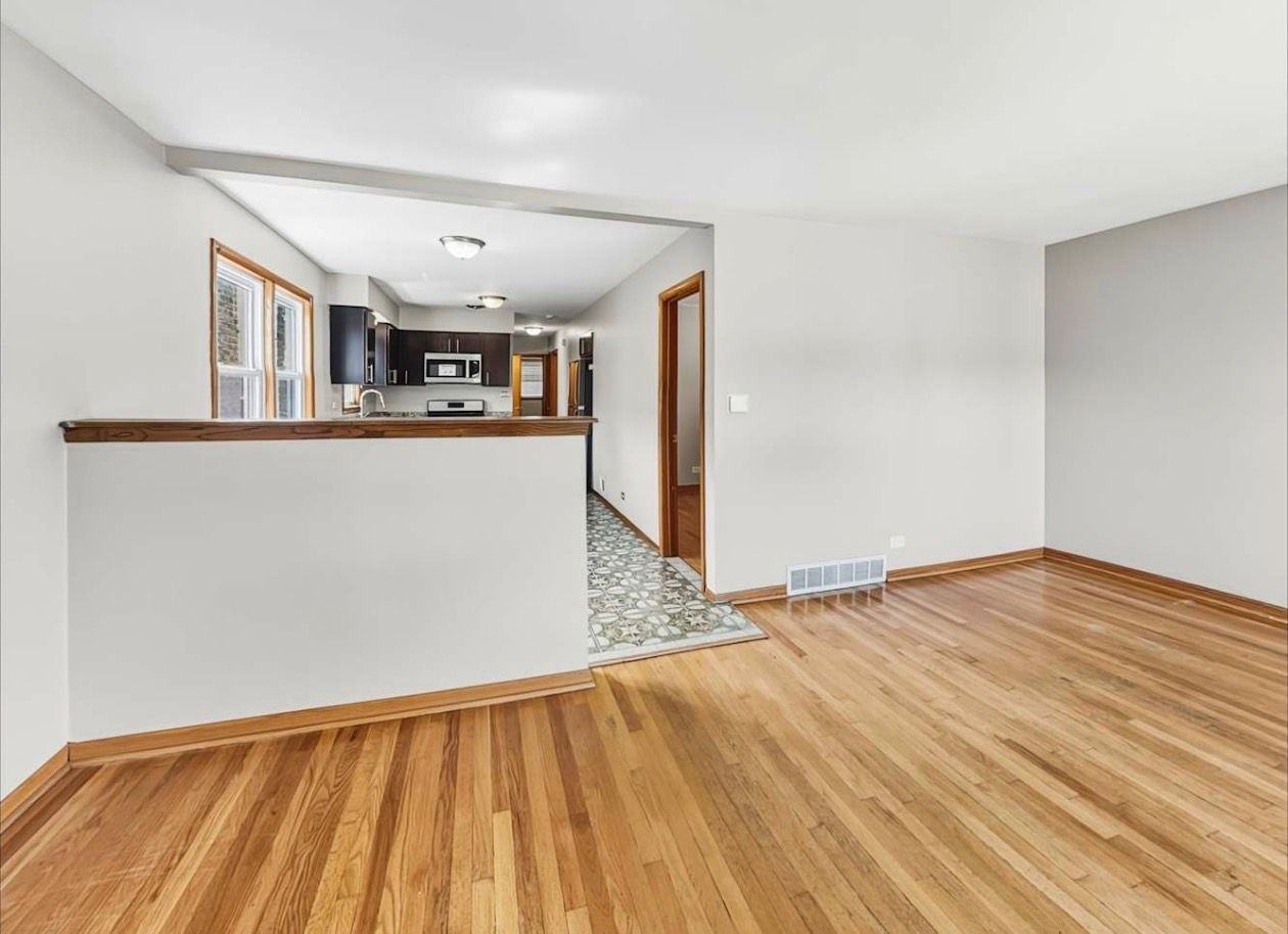 6440 West 63rd Place #10 - Photo 7 of 7