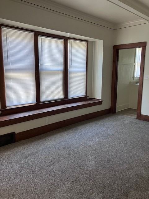617 East Republic Street - Photo 6 of 18