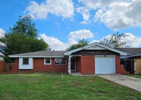 featured image of 2728 Sw 65th St