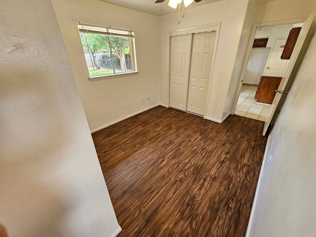 2728 Sw 65th St - Photo 7 of 16