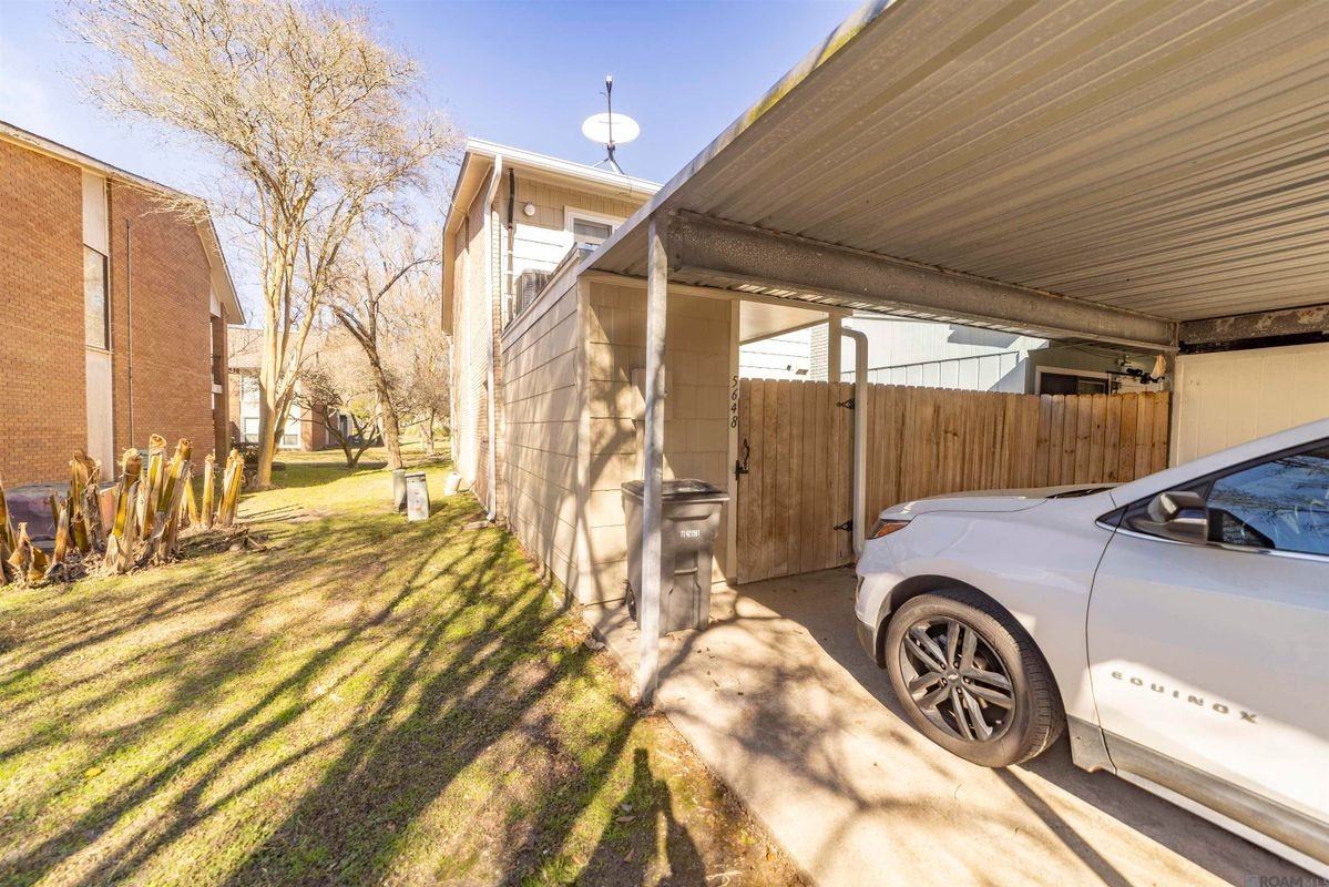 5648 Riverstone Dr - Photo 7 of 29