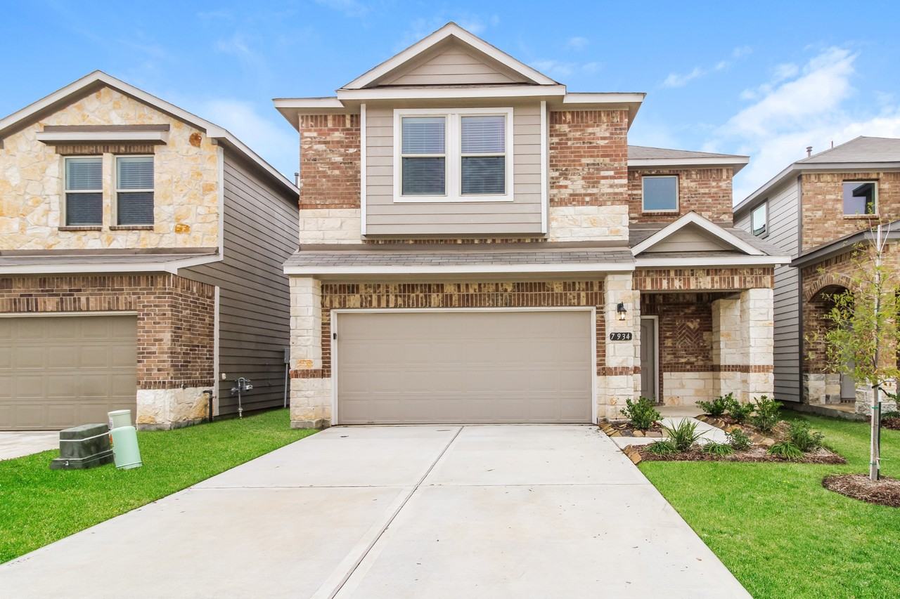 7934 Tuscan Cypress Dr