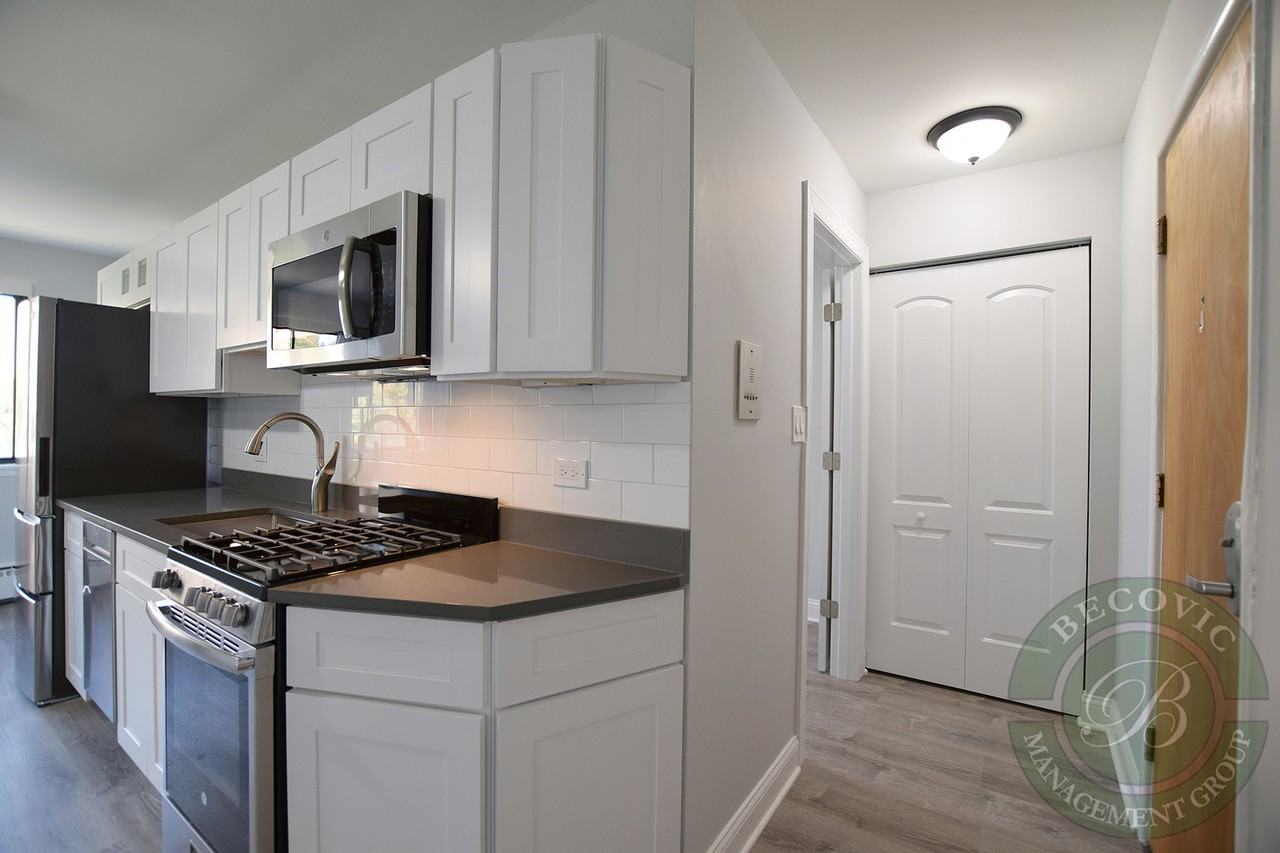 5534 N Kenmore Avenue - Photo 5 of 16