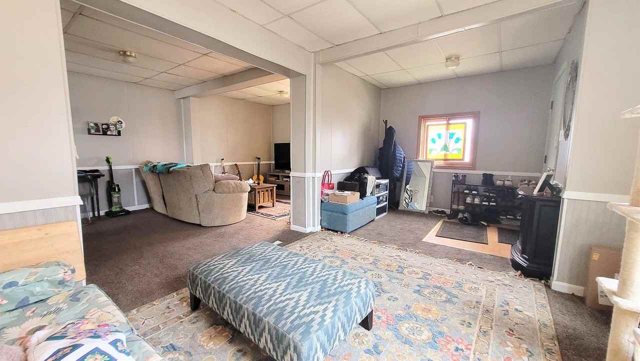 6521 West Adler Street - Photo 4 of 12