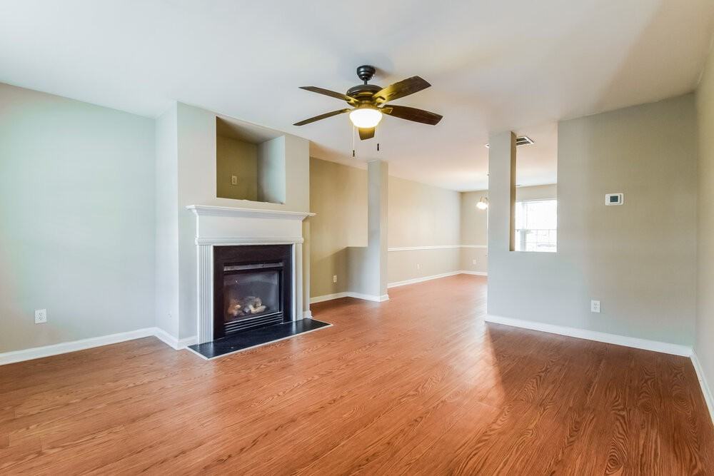 554 S Fortune Way - Photo 5 of 17