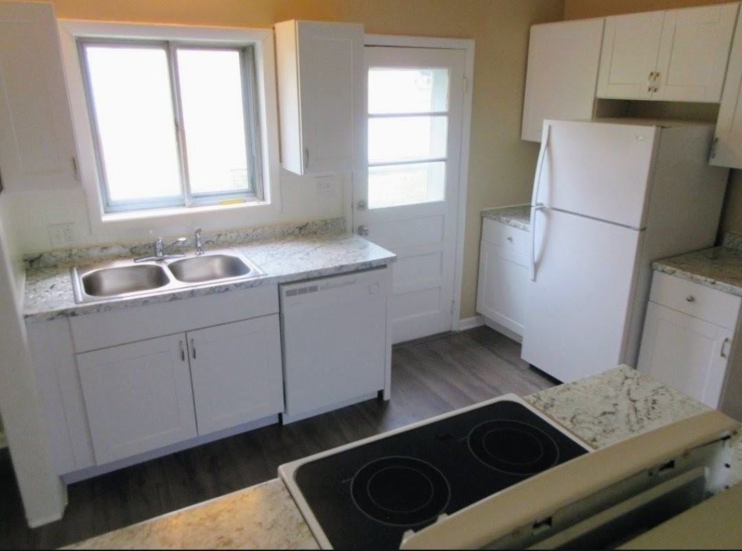 322 Head St - Photo 3 of 8
