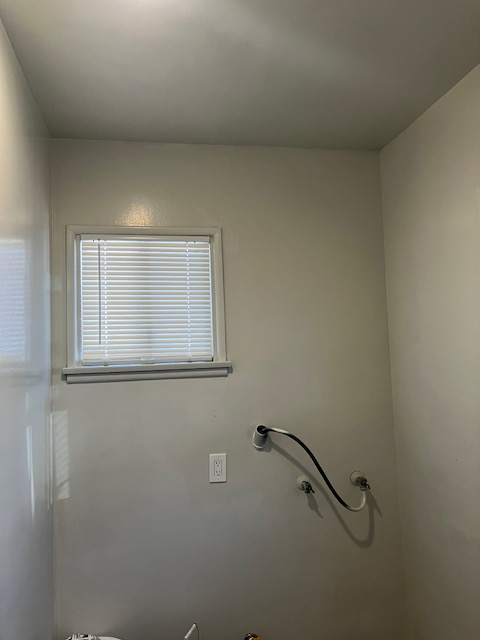 728 S Eastern Ave - Photo 4 of 11