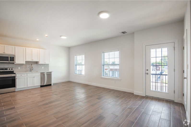 1163 Montauk Hwy #C4 - Photo 5 of 18