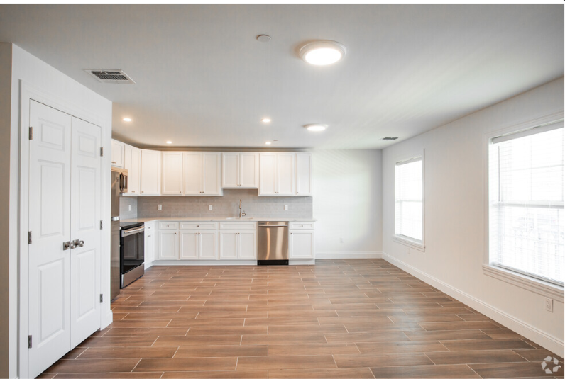 1163 Montauk Hwy #C4 - Photo 6 of 18