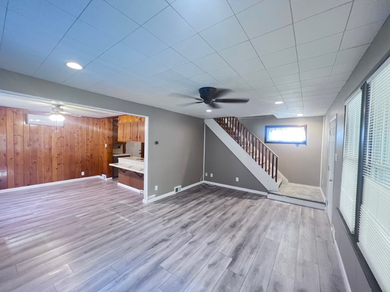 33 N Amherst Ave - Photo 6 of 10