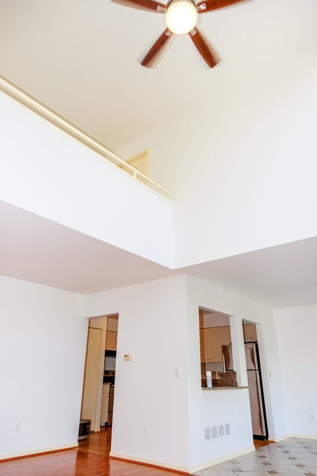 716 Eton Ct - Photo 5 of 20