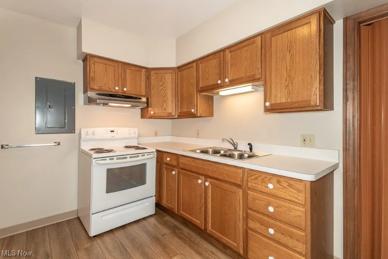 38171 Wilson Ave #UP - Photo 6 of 14