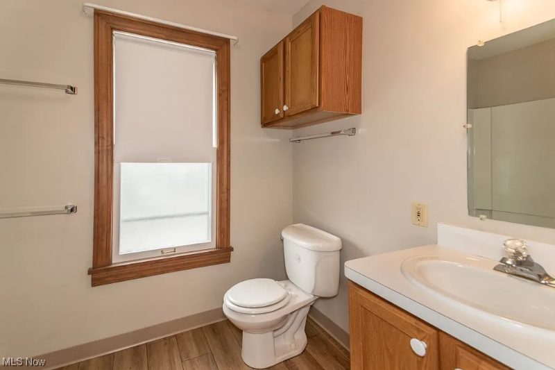 38171 Wilson Ave #UP - Photo 7 of 14