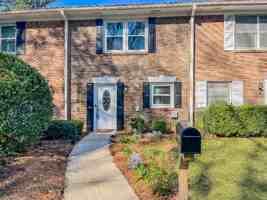featured image of 1008 Holland Dr #3