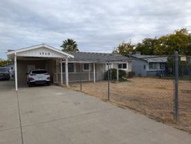 1710 7th St #A - Photo 1 of 1