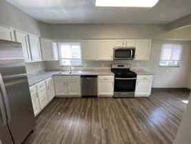 1028 Walnut St - Photo 1 of 1