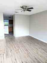 401 N 4th St #E - Photo 1 of 1