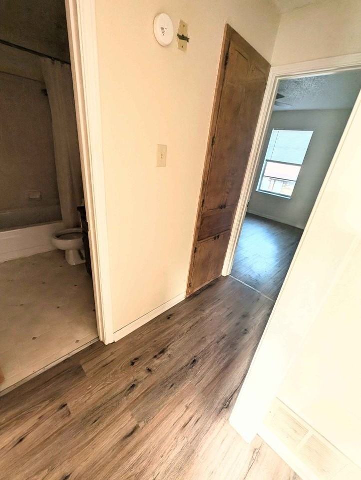 401 N 4th St #E - Photo 6 of 6