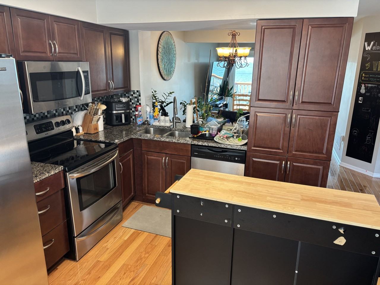 1355 Riverwood Way - Photo 4 of 19