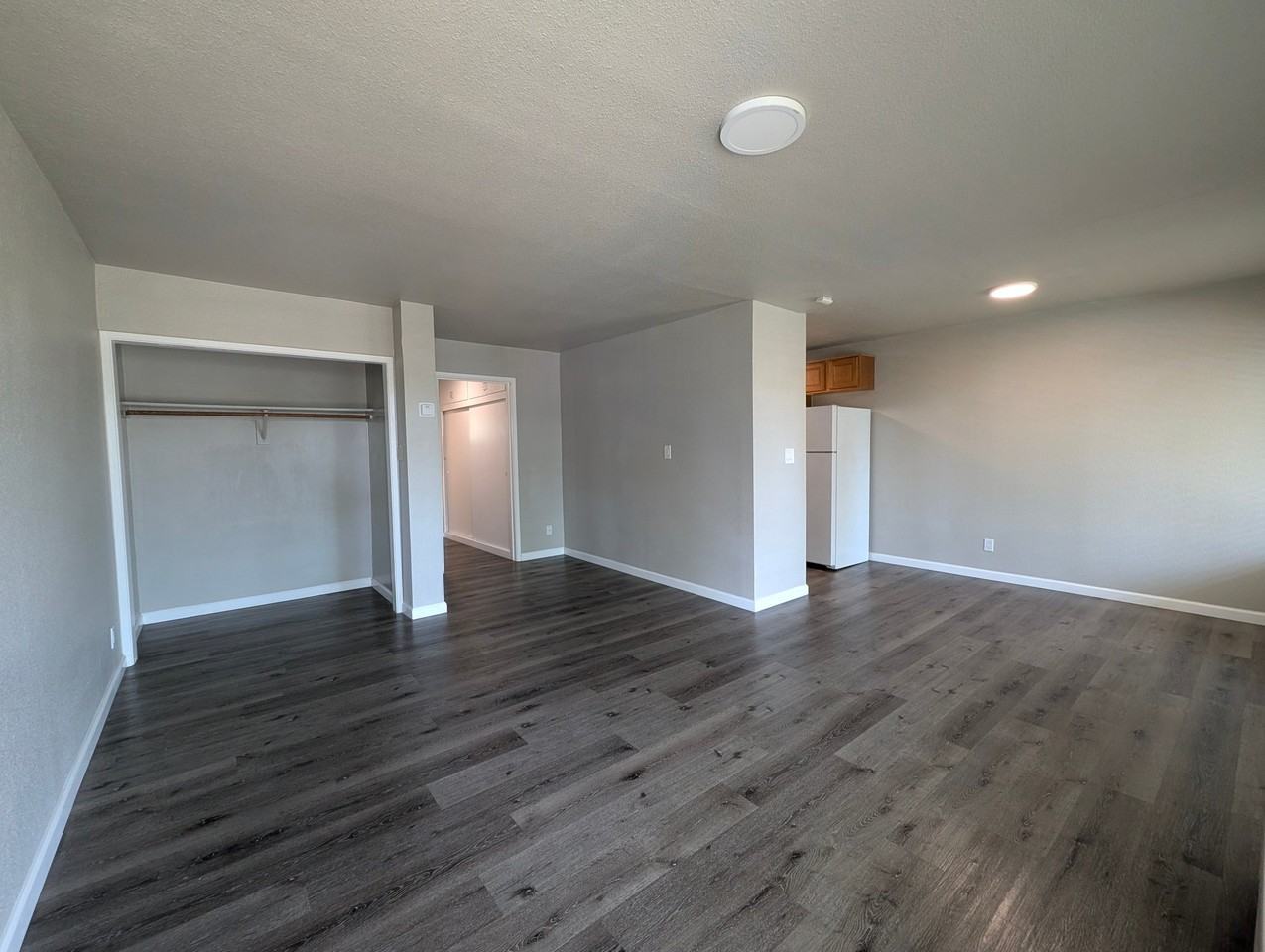 58 Grand Ave #17 - Photo 4 of 10