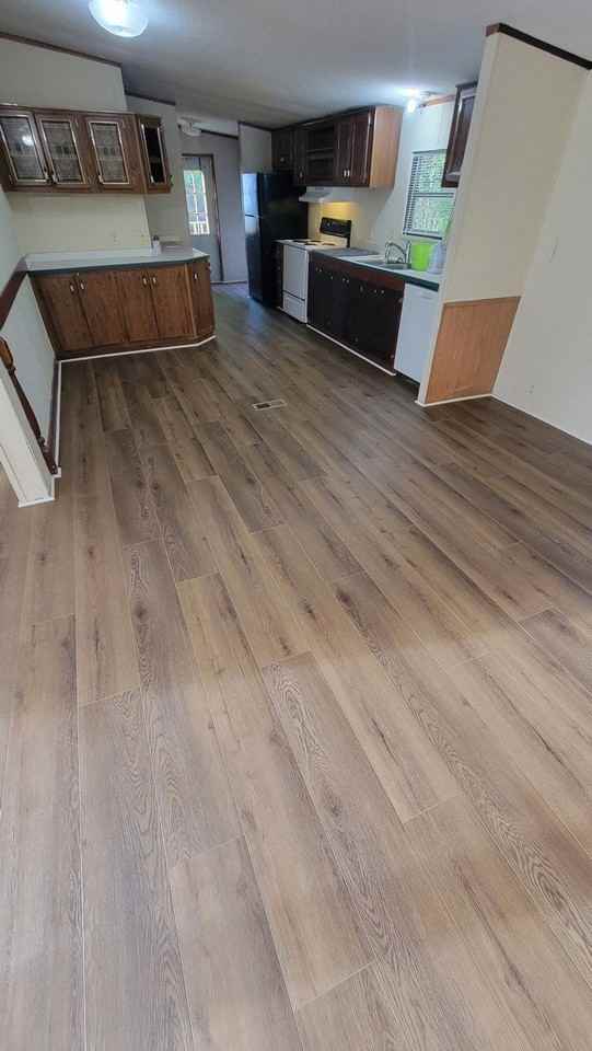 2174 Lee Rd - Photo 2 of 2