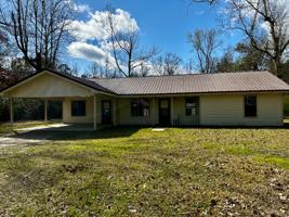 featured image of 723 Bearling St