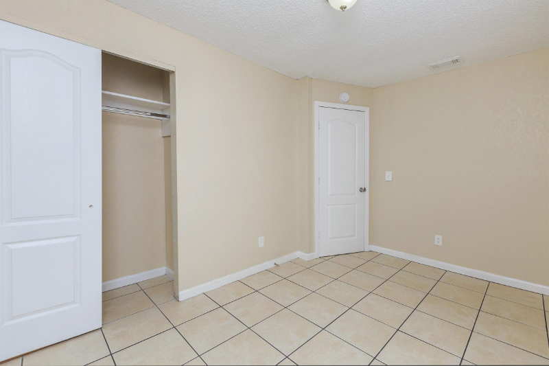 5901 S Dale Mabry Hwy #B - Photo 7 of 15