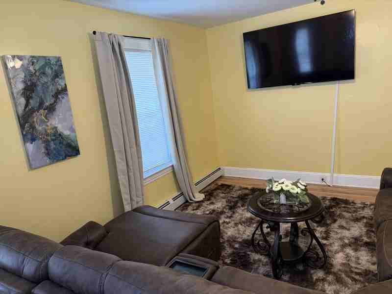 80 Potters Ave #3RM2 - Photo 4 of 10