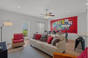 featured image of 1884 Pointe Dr