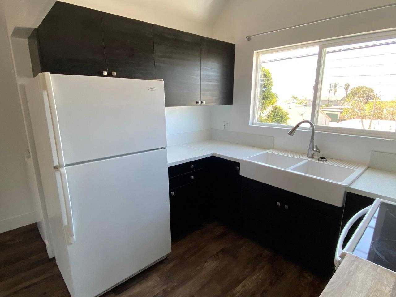 3320 Clairemont Dr #3322B - Photo 2 of 8