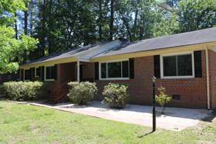109 Hillcrest Ln - Photo 1 of 1
