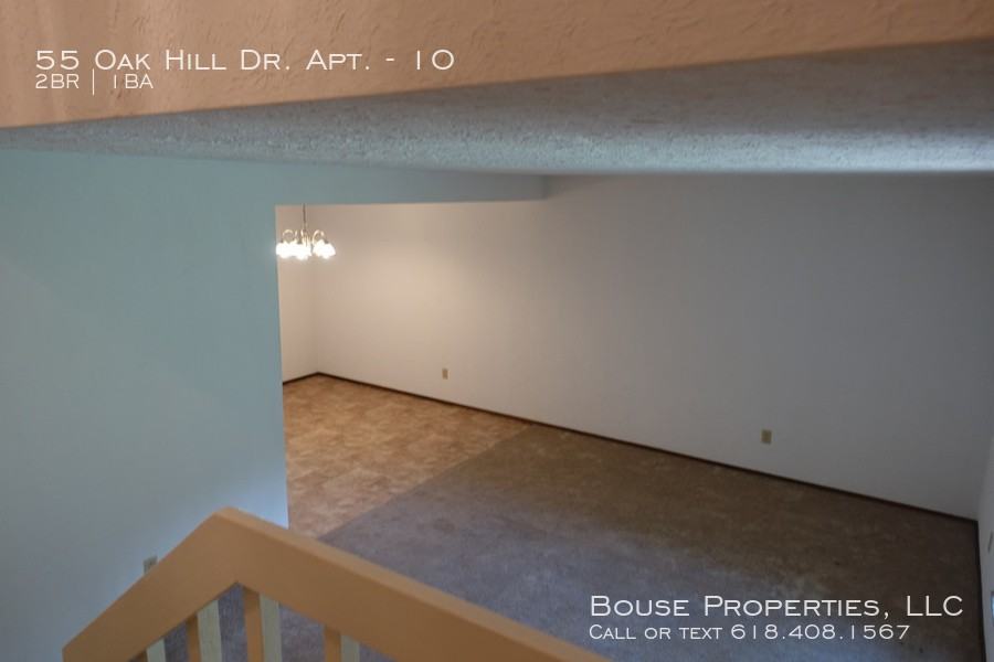 55 Oak Hill Dr #10 - Photo 4 of 5