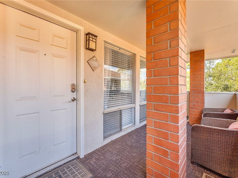 714 Oakmont Ave #12 - Photo 2 of 19