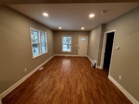 1009 Leslie St - Photo 1 of 1