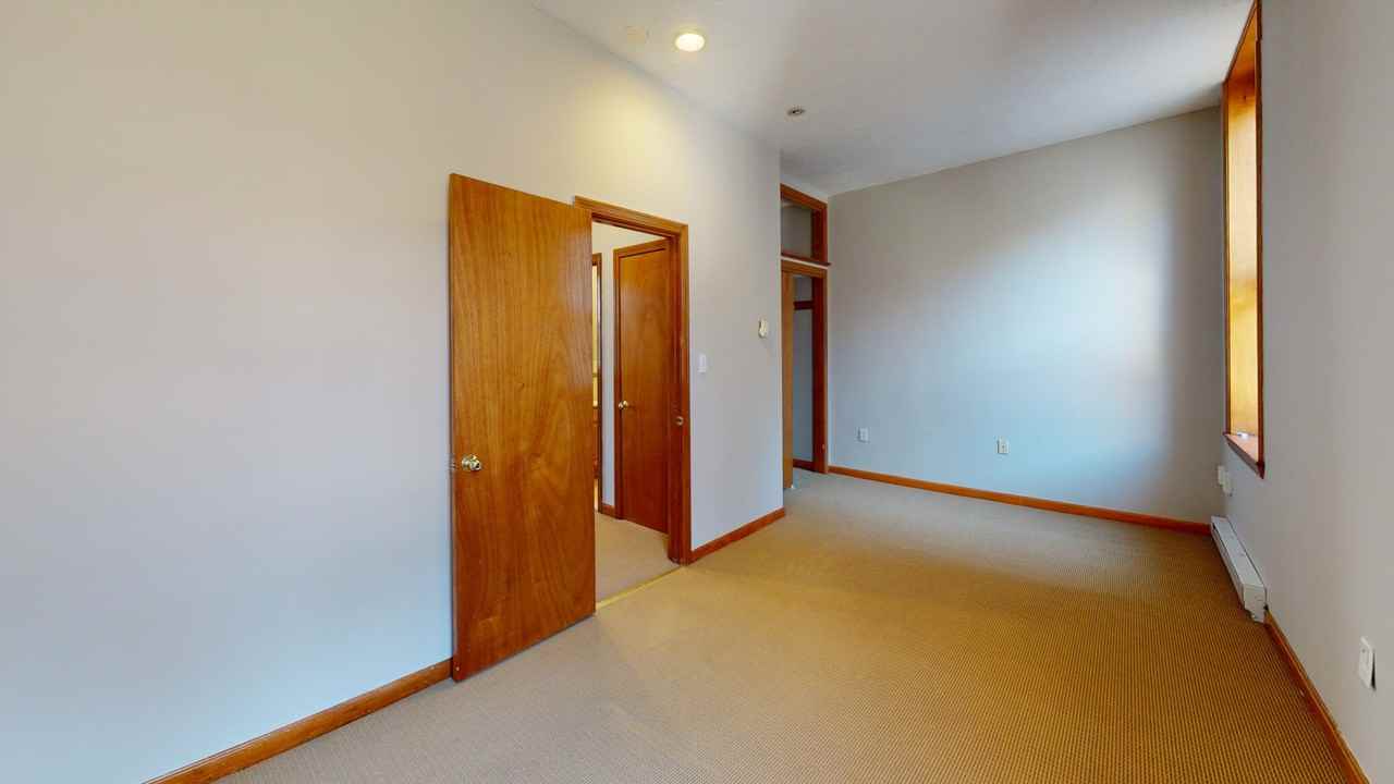 97 Hudson St #2 - Photo 3 of 6