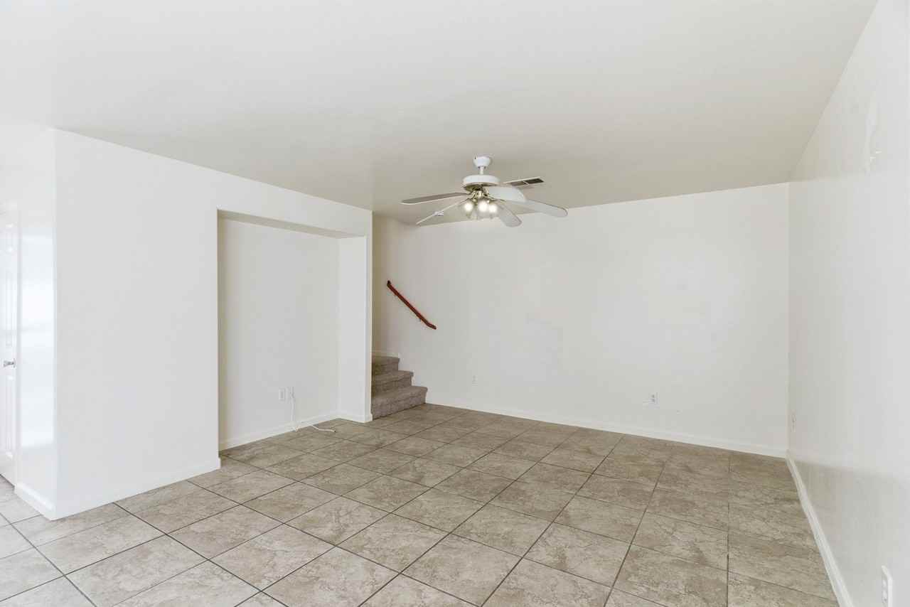 726 K St #B - Photo 4 of 14