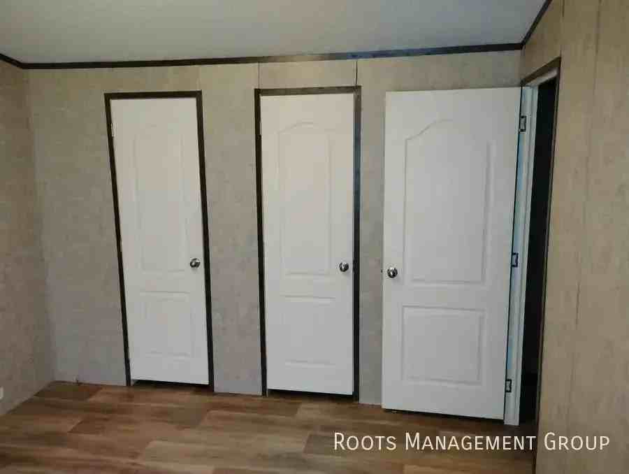 343 Linda Dr #315 - Photo 4 of 10
