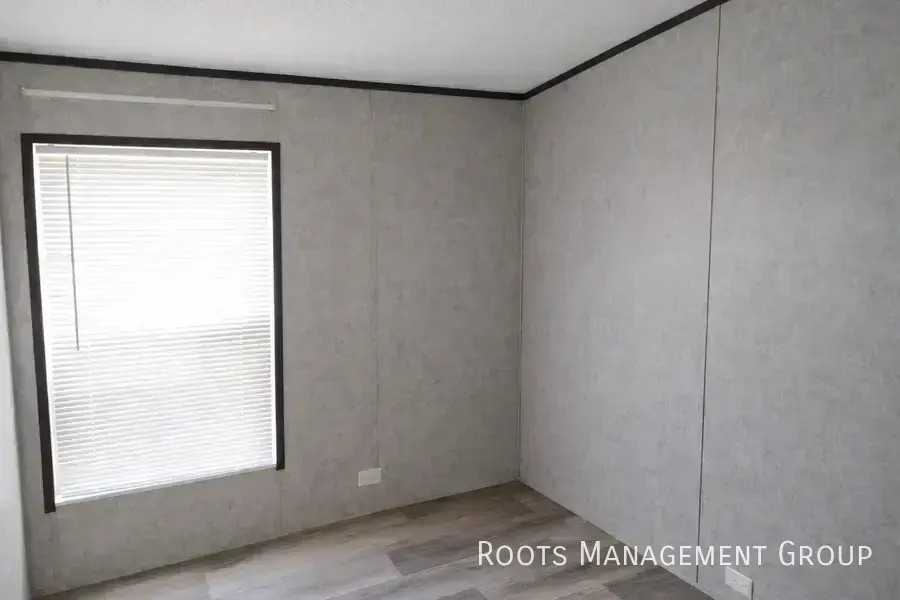 343 Linda Dr #315 - Photo 6 of 10