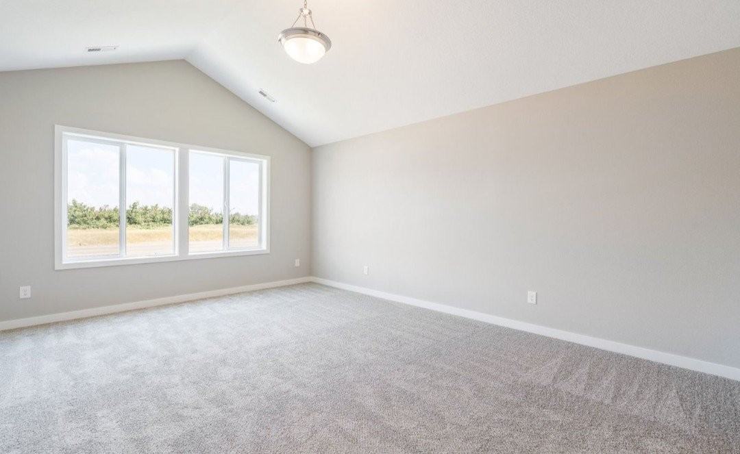 242 E Wayno Way - Photo 5 of 12