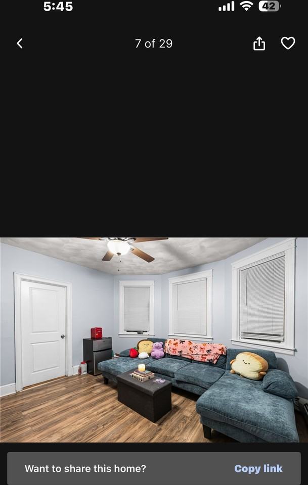 22 Suffolk St - Photo 6 of 8